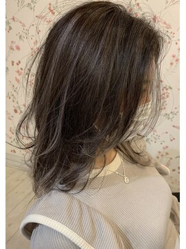 アトリエコパン(atelier copan) グレーハイライトで大人スタイル