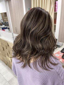 ジゼル(gisele) (稲毛)艶感ハイライト