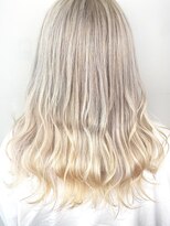 ジェイエルビー(JLB)&nbsp;【JLB.moe】ブロンドベージュ