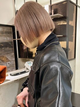 アイヴィ 表参道(IVY) ケアブリーチ　ブロンドベージュbob[村上雅人]