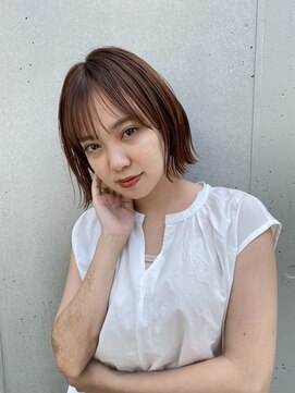 ミィ 浦和(mee) ボブ 前髪 オレンジカラー 暖色