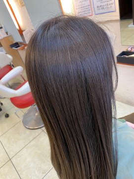 美容室 ルーフトップ(Roof top) モノトーンベージュ