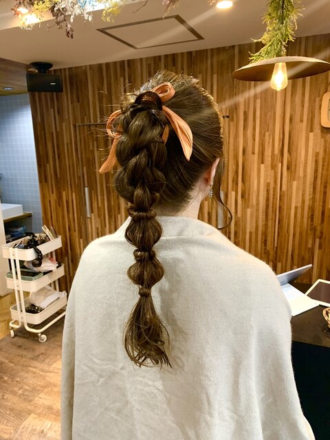 お呼ばれヘア編みおろしポニー