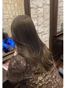 シャル 町田(shalu) オリーブベージュ ロングヘア