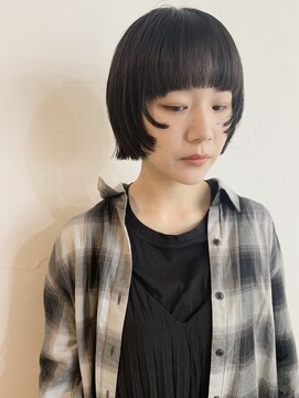 シュピール(Spiel) 顔まわりが可愛いミニボブ