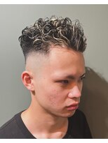 スタンドバーバー 柏(STAND BARBER)&nbsp;カルマパーマ/ベリーショート/ダークアッシュ/ニュアンスパーマ