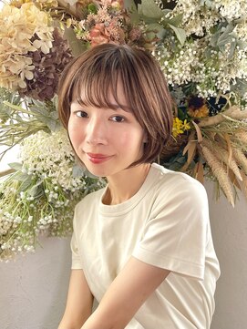 ヒマル 学芸大学(Himaru) 大人ショートボブ