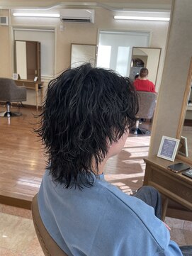 メルク(merc) ダークアッシュ/アッシュブラック/カルマパーマ/ベリーショート