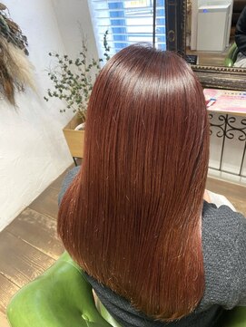 ロア(Loah) 暖色系カラー/艶カラー/ストレートロング