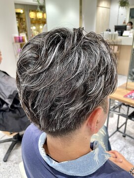 ゼストララ(ZEST Lara) 【YUICHI】誰よりも白く！【吉祥寺】