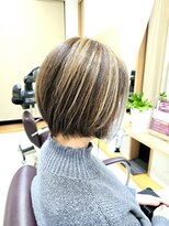 メタ(META) 韓国系スタイルで丸みのある優しくて可愛い感じのボブスタイル♪