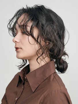 テクネ 天神大名(techne) 天神ニュアンスパーマレイヤーカットミディアムヘアウルフカット