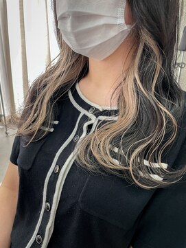 サクラ オモテサンドウ(SAKURA) インナーカラーベージュ◎ブリーチ/ 髪質改善/表参道