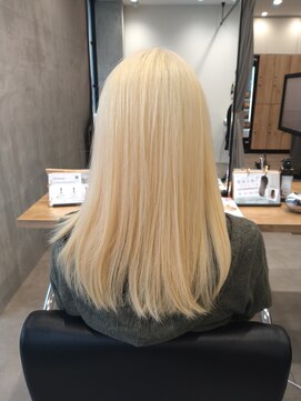 ブランシェ 名鉄小幡駅前店 ハイトーンブリーチ