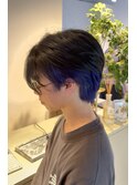 刈り上げなし センターパート インナーカラー ブルー