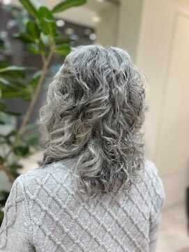 タヤ アルカキット錦糸町店(TAYA) ウェーブヘア