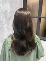 ジーナ 博多(Zina)&nbsp;【 shiori 】オリーブカラー×艶髪