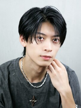 ザ サードヘアー 津田沼 (THE 3rd HAIR) センターパート　曲がる縮毛矯正