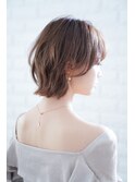 「大人可愛いニュアンスショート」