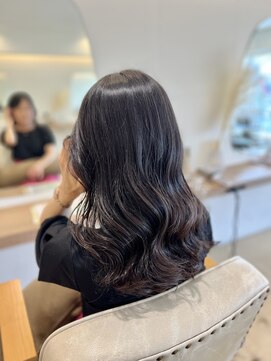 シー(she.) ミディアムレイヤー