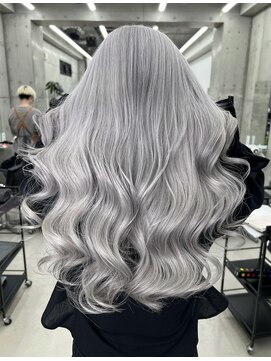 リノート バイ エゴル 名古屋(LINOET by ENGOL) ホワイトシルバー/ホワイトカラー/ホワイトグレー