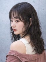 ルシードスタイルアンディアーモ(LUCIDO STYLE andiamo)&nbsp;ミディアムレイヤーウェーブ ナチュラル前髪あり 抜け感トレンド