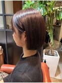 切りっぱなしボブ＋ダークラベンダーカラー