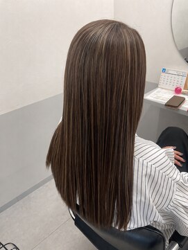 トッカ 茨木(tocca) 髪質改善カラー×白髪ぼかしハイライト
