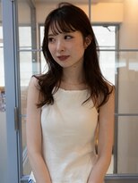 サヴィー(suvvy)&nbsp;ミディアムレイヤーカット