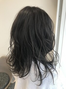 ケーオーエスビューティー(K O S beauty) ミディアム×イルミナカラー