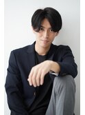 大人クール前下がりセンターパート