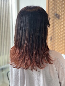 クロエ バイ ラヴィズム 小針店(CLOE by LUVISM) グラデーションカラー