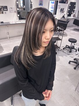 キング 高槻(K!ng) 縮毛矯正髪質改善ハイライトレイヤーカット高槻美容室エクステ