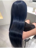 ブリーチカラーで高発色ブルーで透明感up!