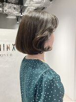 ミンクスオーバー(MINX OVER)&nbsp;韓国ヘア/レイヤーヘア/顔まわりカット/ウェーブヘア/ヘアセット