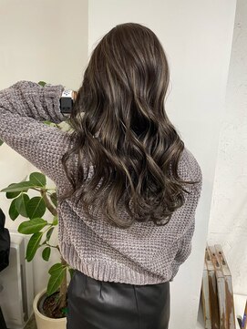 リムレスバイサンク 万代 新潟駅(LIMLESS by cinq) ダブルカラーピンクベージュピンクブラウンカラーレイヤーカット