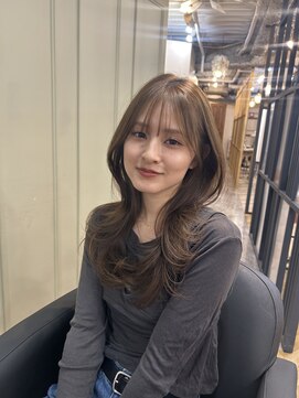 アリスバイアフロート 自由が丘(ALICe by AFLOAT) オリーブ/くびれ巻き/小顔レイヤー