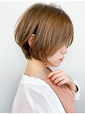 大人可愛い丸みショート似合わせカット透明感艶感カラーベージュ