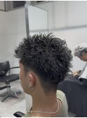 渋谷スパイキーパーマスパイキーショートパーマ刈り上げショート