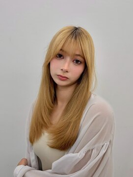 ヒュー 広島(HEW) 20代30代大人かわいいレイヤーカットグレージュヘア