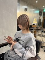 リジョイスヘア レイ(REJOICE hair Lei)&nbsp;ホワイトミルクティーベージュ　ウルフ