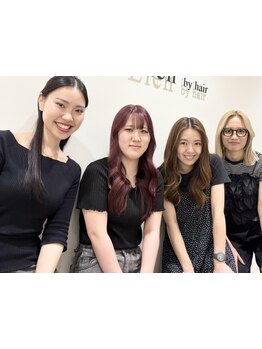 女性目線での提案や、髪のお悩みに寄り添ったカウンセリングが人気の秘密。お気軽にご相談ください◎