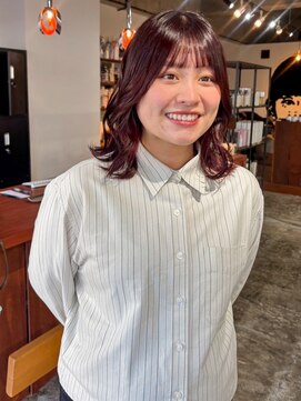 レッドブラウンカラー