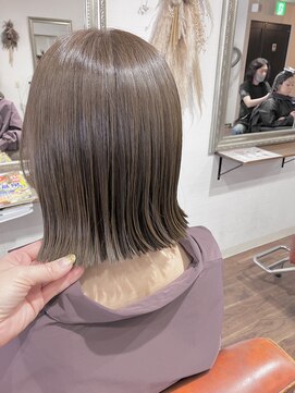 ヘアメイク アンフィ(amphi) 切りっぱなしボブ ..~*＊.