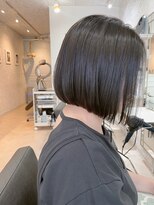 DAMANI 表参道 髪質改善/ヘッドスパ/ハイライト/白髪染め/白髪ぼかし/縮毛矯正&nbsp;似合わせカット/ミディアムレイヤーカット[表参道駅]