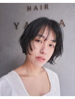ヤイカ(YAYKA)&nbsp;顔周りがオシャレな黒髪ショート