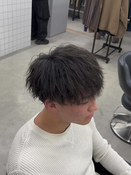 テンション(tension) メンズカットシャドウパーマニュアンスパーマ眉毛カット札幌大通