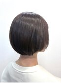 ショートボブ×アプトグロス