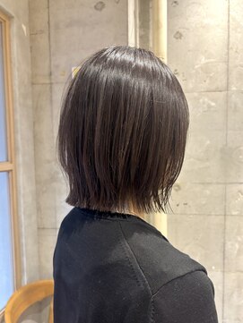 トマト(TOMTO) 【AYUKA】レイヤーボブ_顔周り_大人ヘア