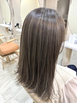 シヨン(ciyon.) 艶グレージュブラウン☆ナチュラル美髪ロング